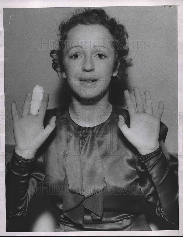 1934 Press Photo Kathleen Harris, wounded by bandits in LA, Calif. - Historic Images