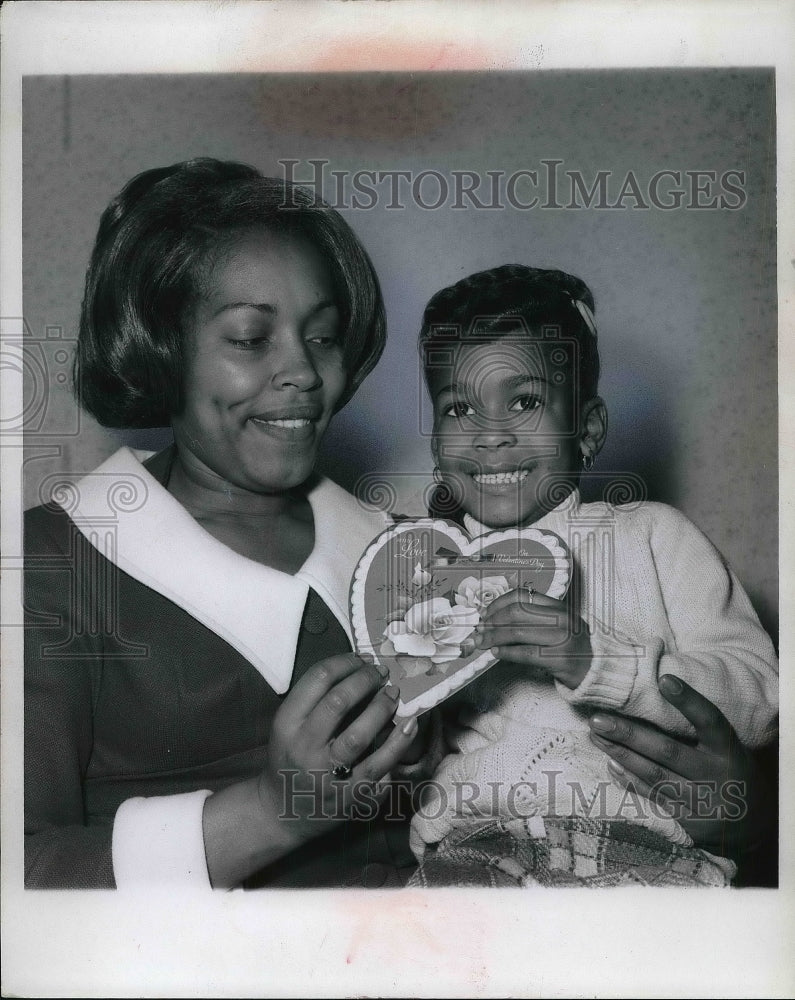 Press Photo Anita Carter Nichole Paulette Carter - neb11832 - Historic Images