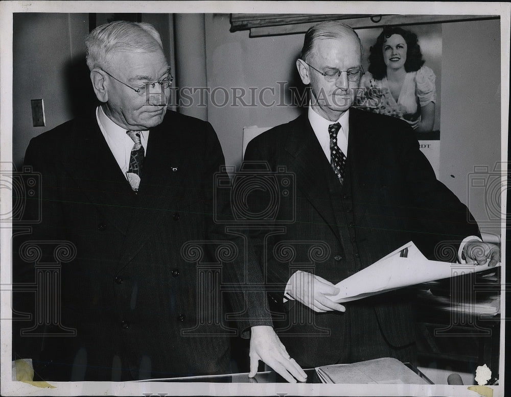 1947 Press Photo Frank Raschig, J. L. McCormick, both showed for State Dir. job - Historic Images