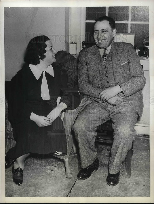 1937 Mr. and Mrs. Alexander Ziring of NY, Car Used in Bank Robbery - Historic Images