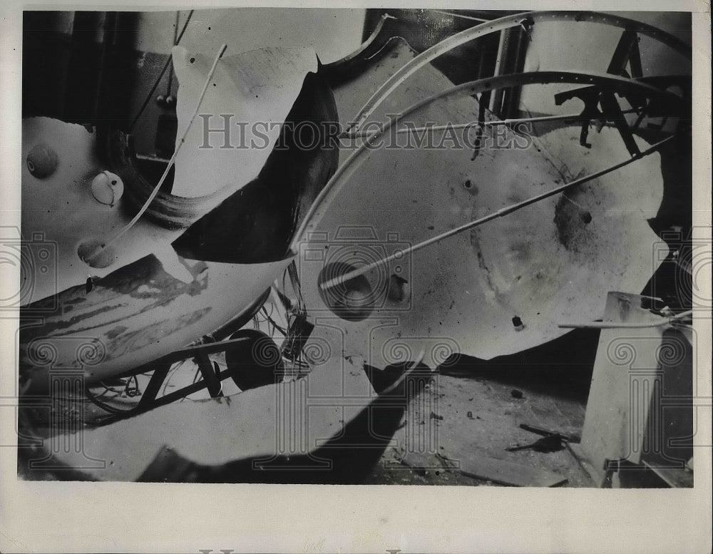 1933 Press Photo Max Cosyns Flight with Stratosphere exploded - Historic Images