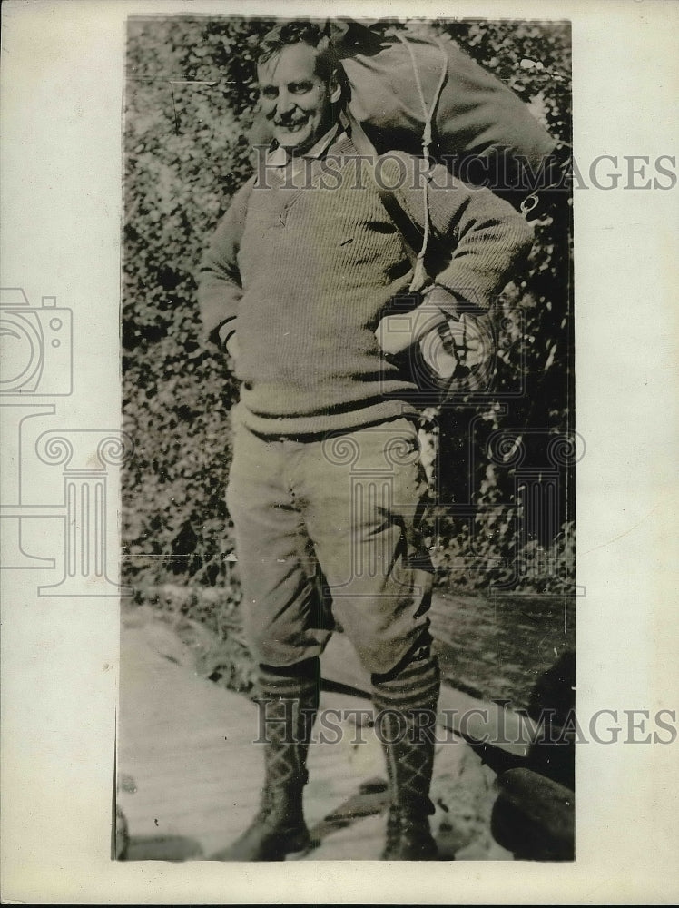 Senator George Wharton Pepper Of Pennsylvania Goes On A Hike - Historic Images