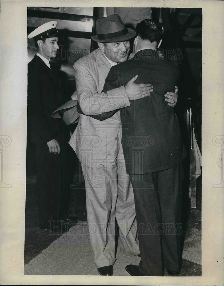 1943 Press Photo General Enrique Penarabda, Fernandez Guaghlla - neb12992 - Historic Images