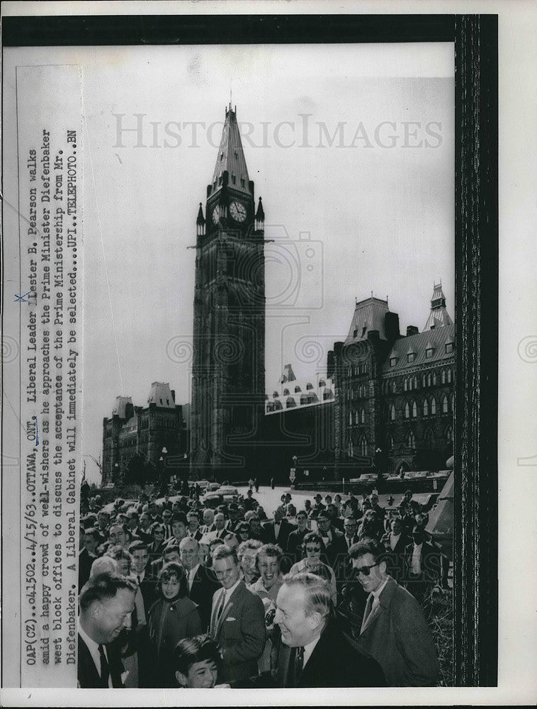 1963 Press Photo . Liberal leader Lester Pearson &amp; Prime Minister Diefenbaker - Historic Images