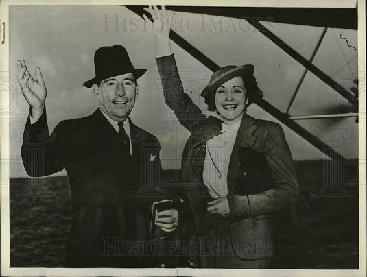 1936 Press Photo Sen Claude Pepper & Wife Mildren Leave For Honeymoon-Historic Images