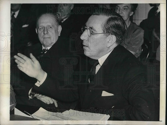 1945 Press Photo Wash.D.C. Sen. Claude Perrer of Fla. & Jesse Jones at Senate - Historic Images