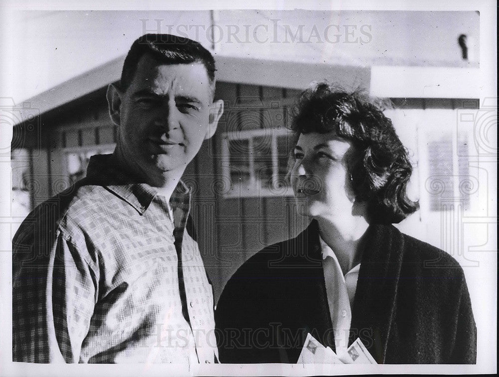 1962 Colorado Springs USAF Capt Wm Teinting, astronaut &amp; his wife - Historic Images