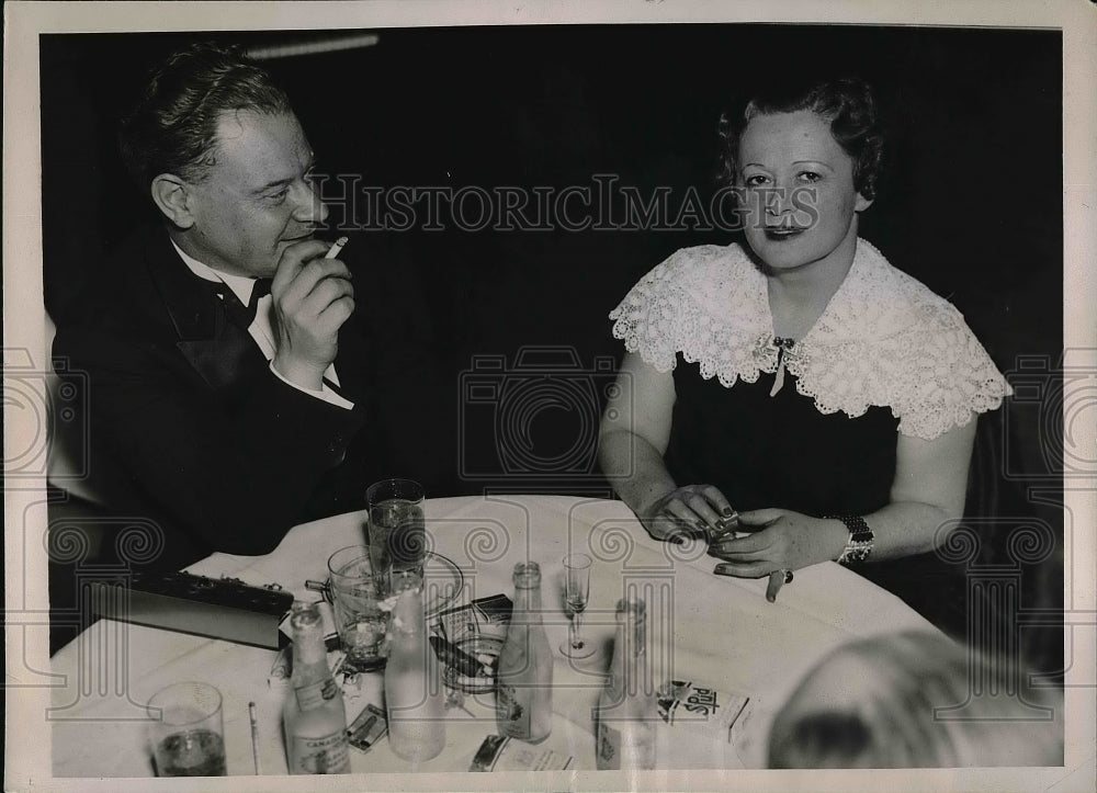 1937 Press Photo Col. Leslie Newman Jeanne Smith at opening of Sheldon Corner - Historic Images