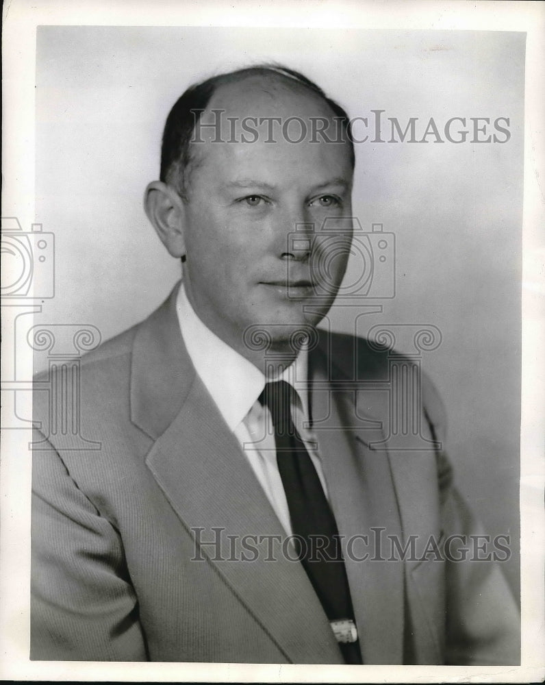 1960 Press Photo Dr. Albert C. Hall, of The Martin Co. and Scientist - Historic Images