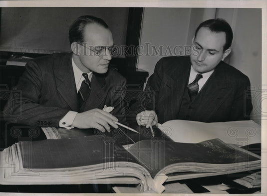 1940 Press Photo R.L. Hodson Hammond Chaffetz Chicago Skyscraper - neb15112 - Historic Images