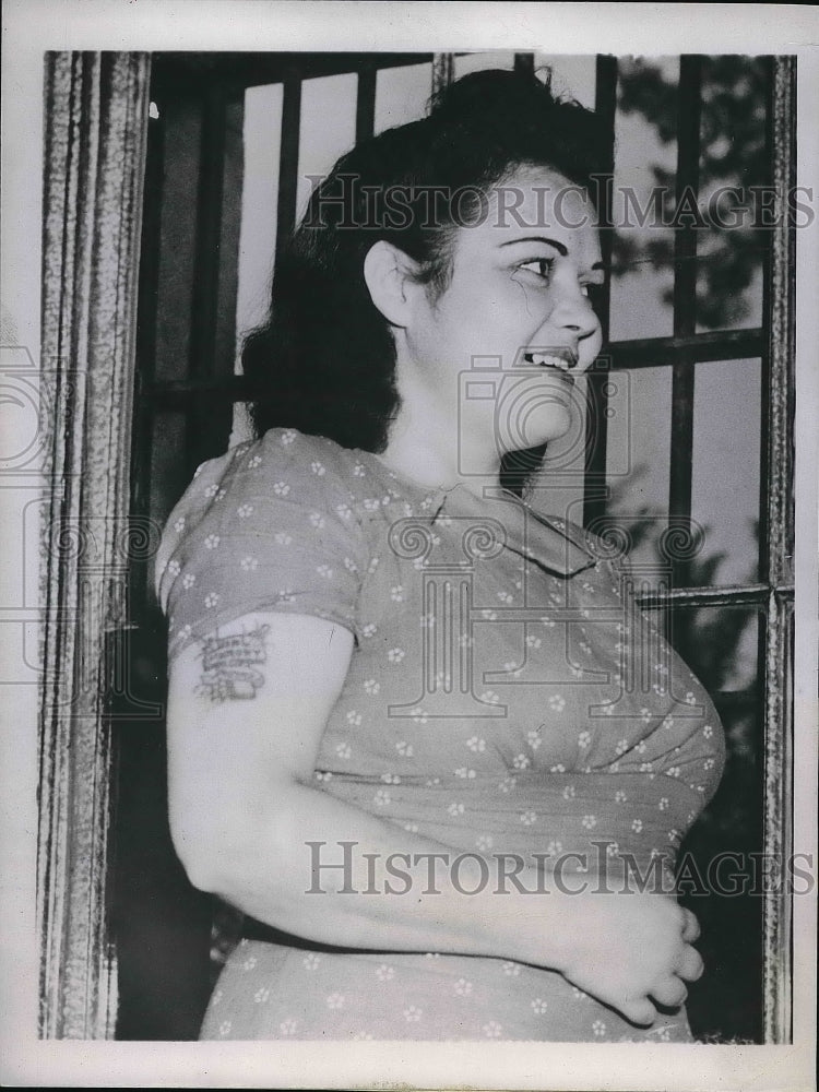 1944 Press Photo Mrs. Dixie Rose Belle Hughes Morris Gettel Edgar Sims Dickerson - Historic Images