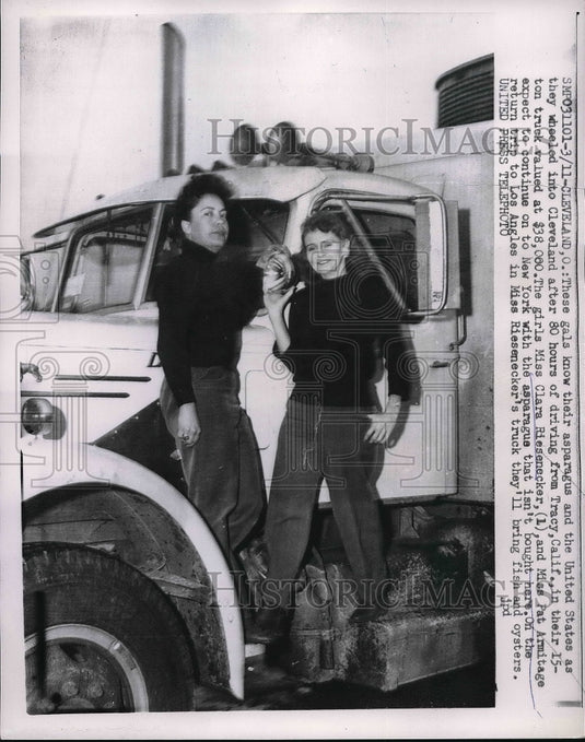 1957 Press Photo Miss Clara Riesenecker, Miss Pat Armitage-Historic Images