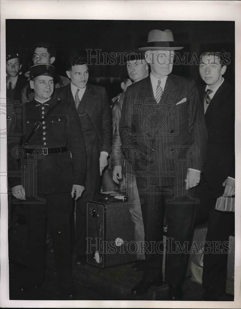 1938 US District Attorney Lamar Hardy - Historic Images