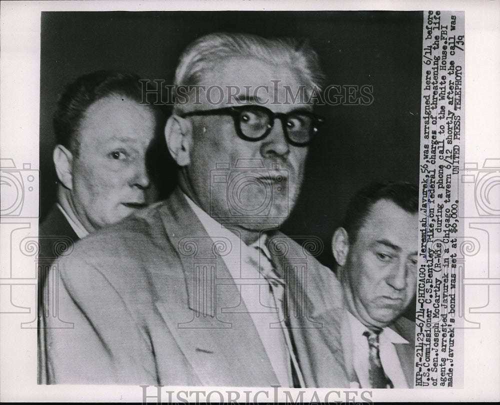 1954 Press Photo Jeremiah Javurek Arraigned For Threatening Life - Historic Images