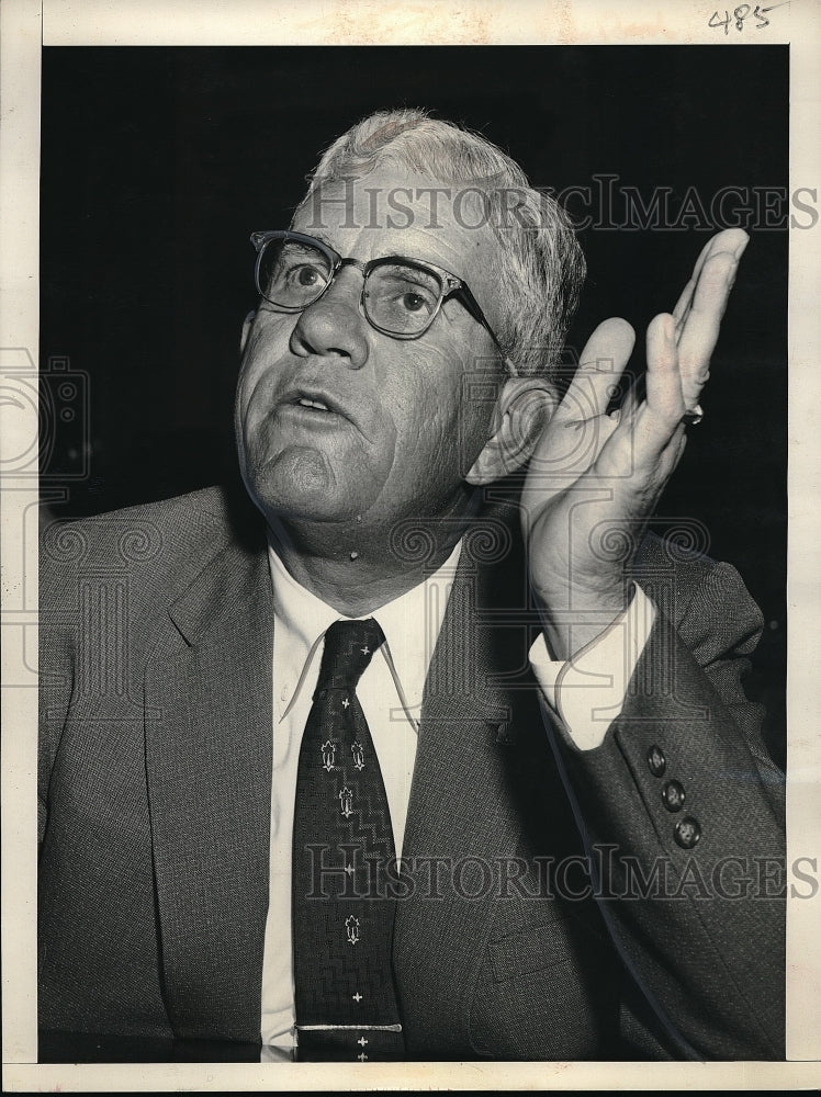 1956 Paxton Howard General Attorney of Shell Oil Company - Historic Images