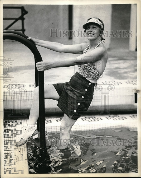 1936 Press Photo Mrs Snowdon Hedley of London at Atlantic Beach Club-Historic Images