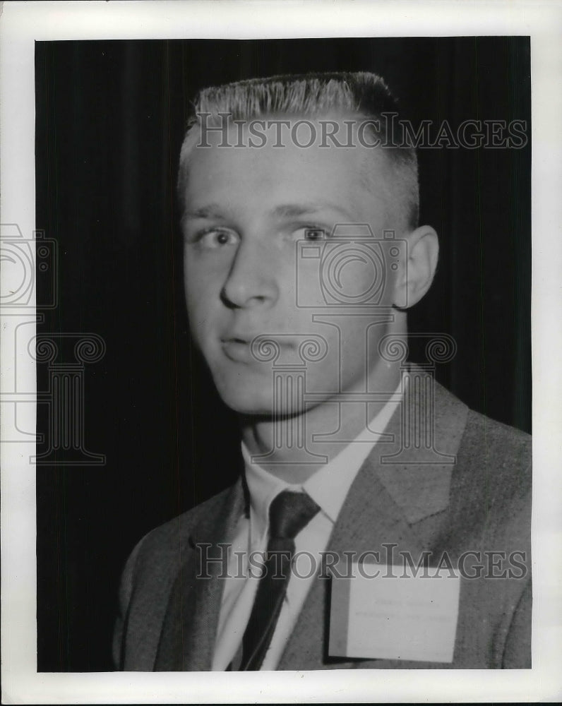 1958 Press Photo Thomas A. Hodgson Jr. Bausch &amp; Lomb Hon, Science Award - Historic Images