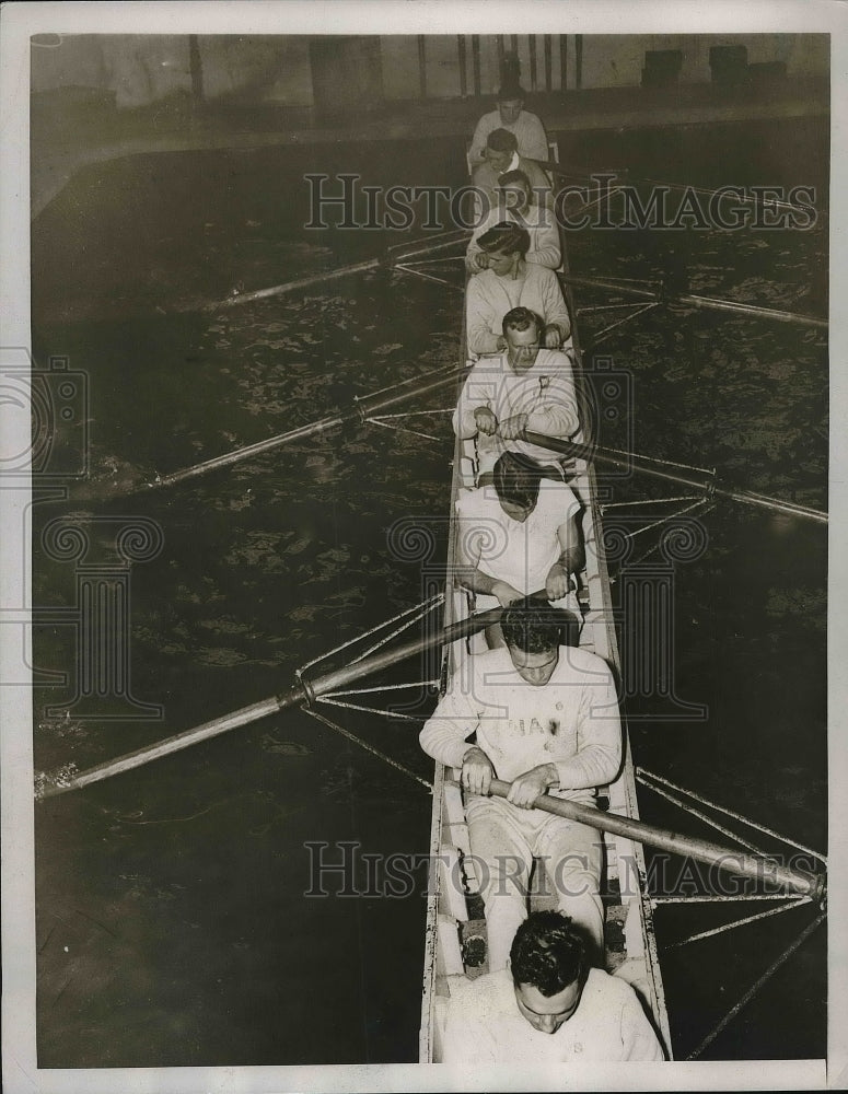 1939 Press Photo Annapolis, Md US Navy Academy crew in their boat- Historic Images