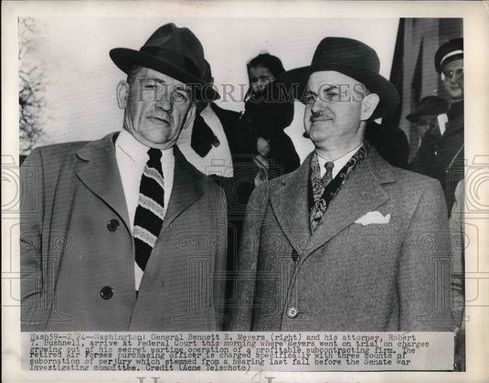 1948 Press Photo Gen Bennett Meyers & Attorney Robert Bushnell Arrive In Court - Historic Images