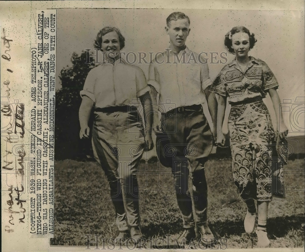 1939 Jane Calvert, Alexander Calvert, Austine McDonnell - Historic Images