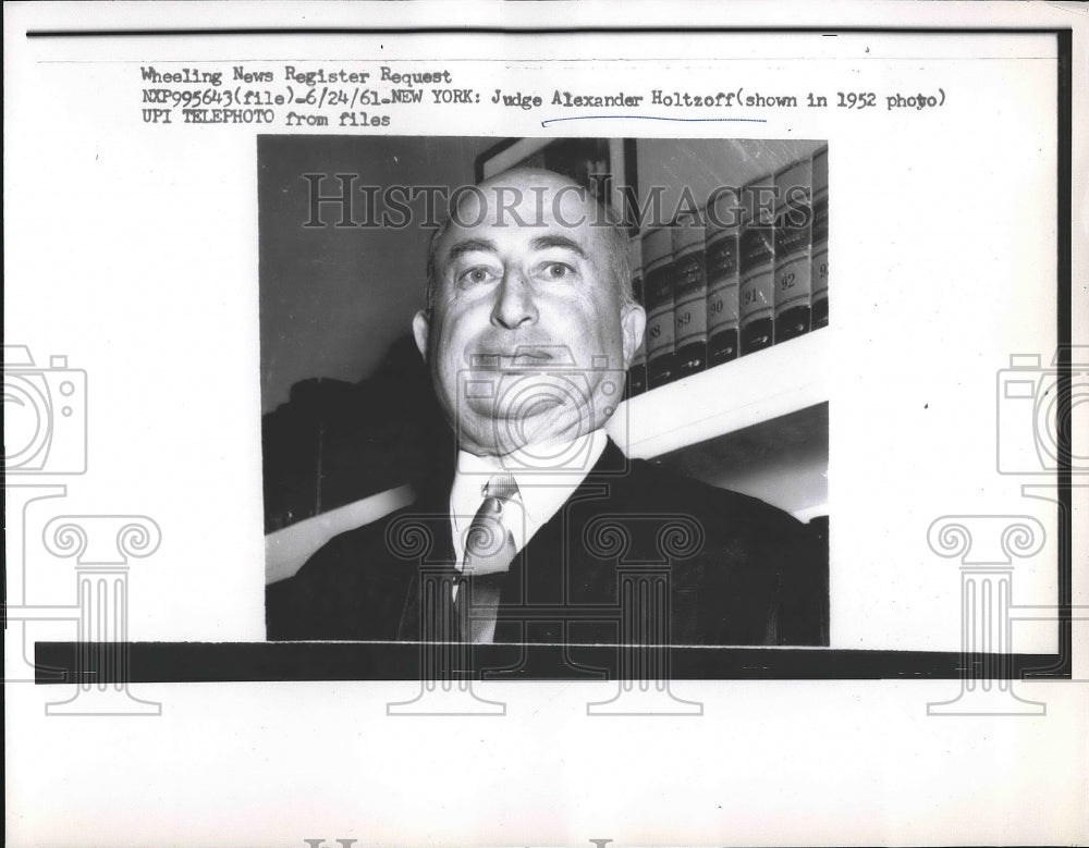 1961 Press Photo United States Federal Judge Alexander Holtzoff Attorney General - Historic Images