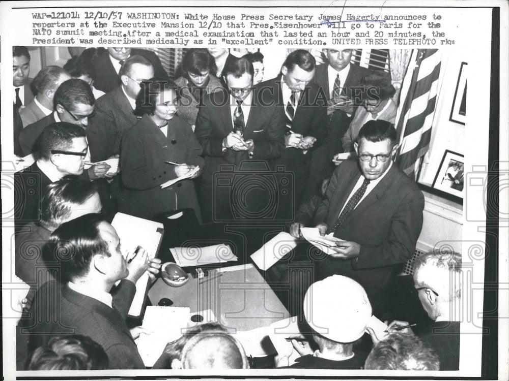 1957 Press Photo White House Press Secretary James Hagerty Press Conference - Historic Images