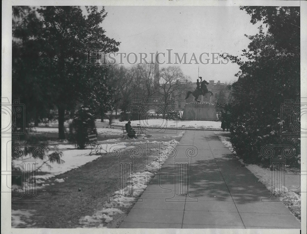 1935 Press Photo Lafayette Park White Monument - neb17765 - Historic Images