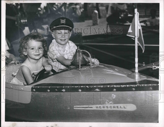 1956 Press Photo Rebecca Lynn Newrones, 2, Randy Orr, 5 - Historic Images