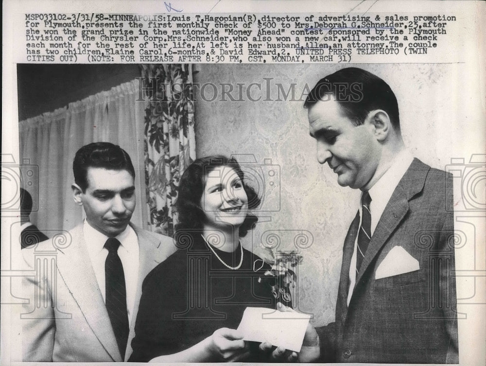 1958 Press Photo Louis. T. Tagopian, Mrs. Deborah Schneider Prize money - Historic Images