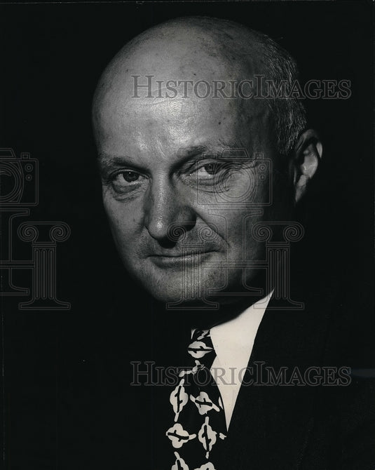 1946 Dr. W. S. James, Ford Motor Company  - Historic Images