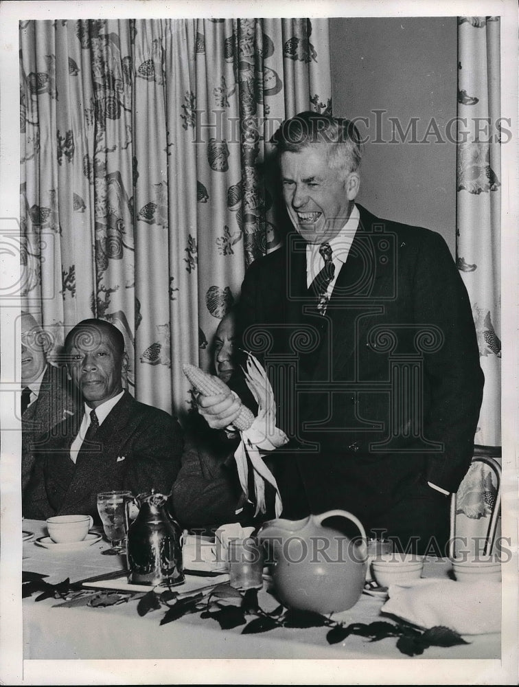 1947 Press Photo Vice President Henry Wallace United Electrical Workers Union - Historic Images