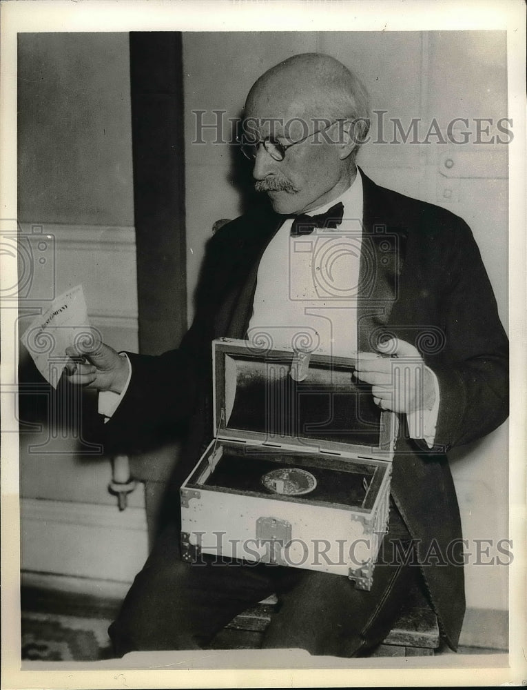 1936 Press Photo Francis Fisher Kane won Philadelphia Award, Nobel Prize - Historic Images