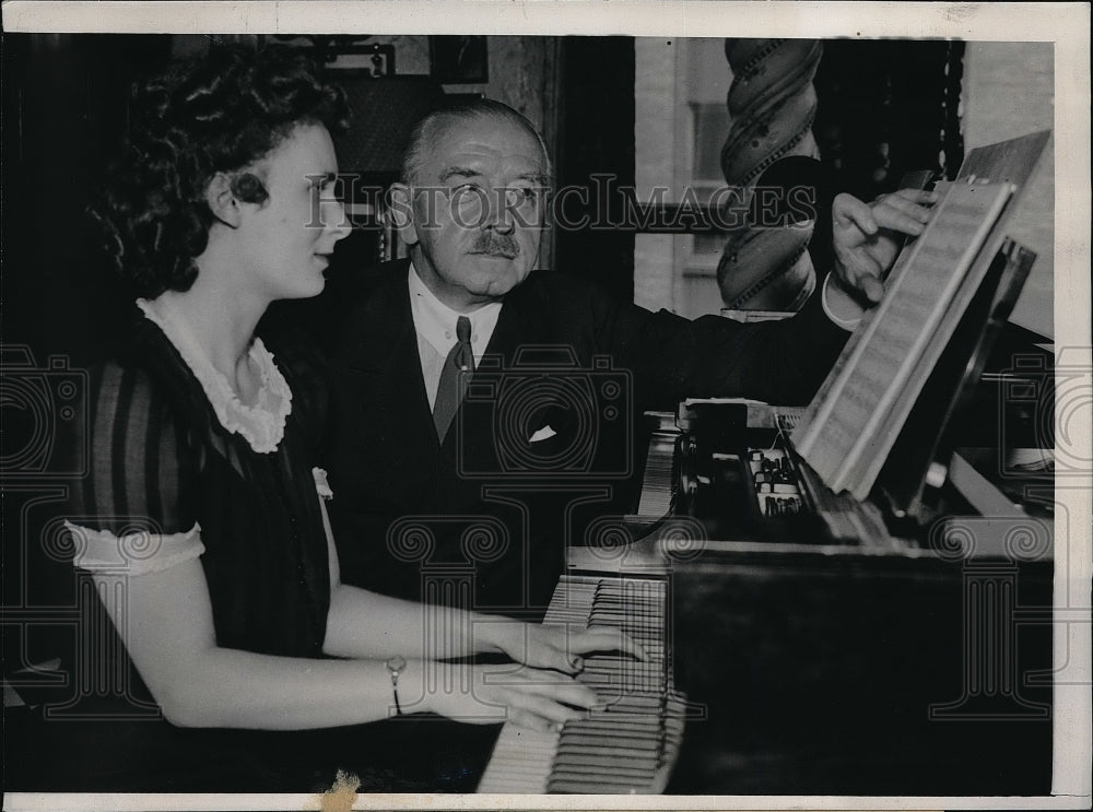 1939 Miss Helen Frisch, Rudolph Ganz, noted Pianist - Historic Images
