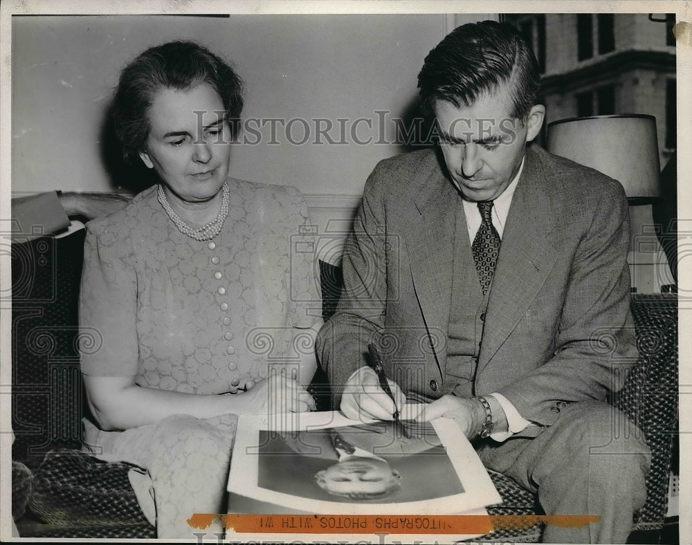 1940 Press Photo Henry A. Wallace and his wife - Historic Images