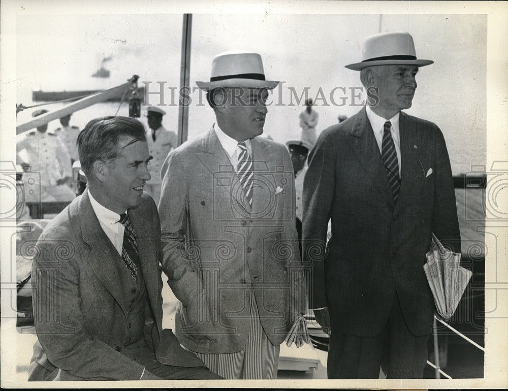 1937 Press Photo Secretary of Agriculture Henry Wallace &amp; Congressmen - Historic Images