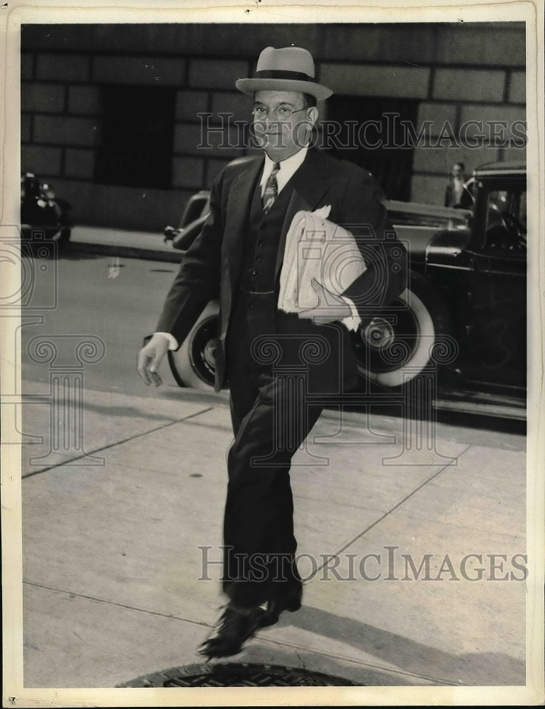 1938 Supreme Court Justice Ferdinand Pecora arriving at court-Historic Images