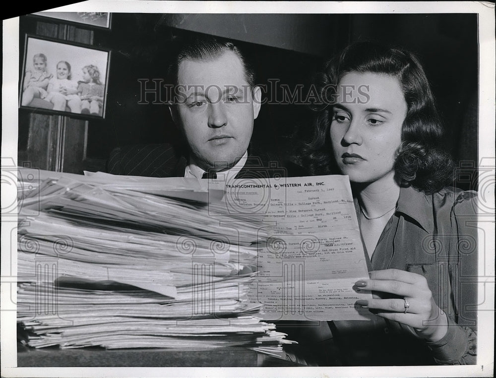 1942 Press Photo Reay Jones, Miss Jean Quiring, TWA Personnel - neb19873 - Historic Images