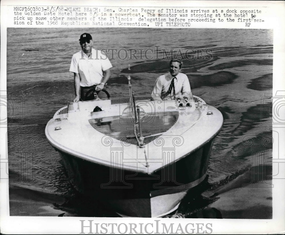 1968 Press Photo Sen. Percy arrives to pick up more delegates for the RNC.-Historic Images