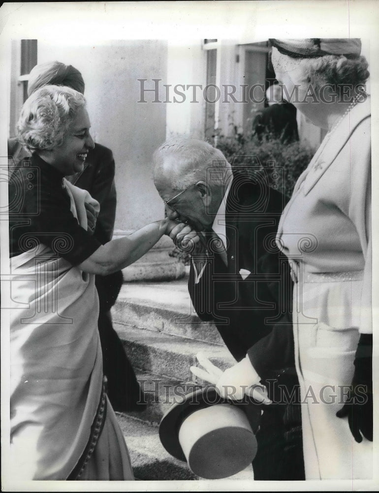 1957 Press Photo Madame Vijaya Lakshmi Pandit In Ireland - neb20361 - Historic Images