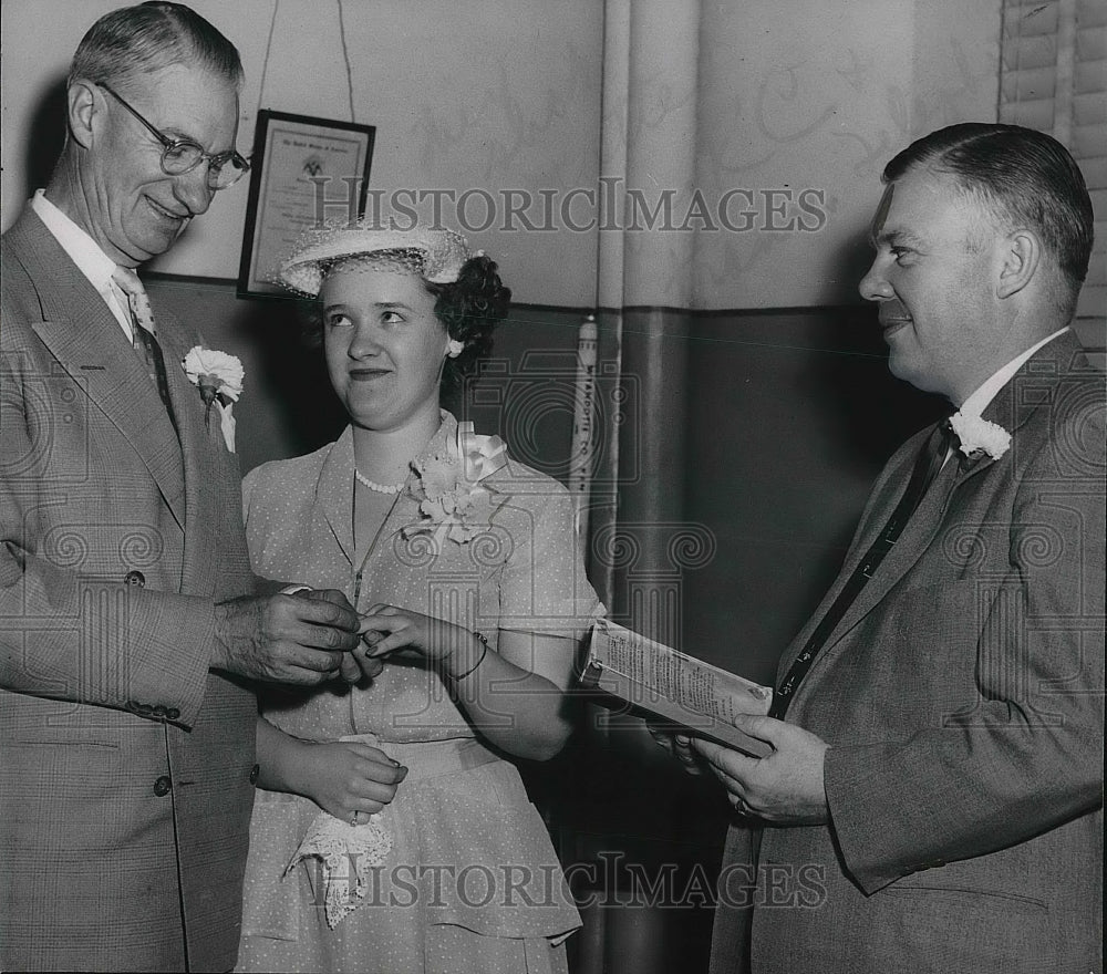 1953 Press Photo Married by Proxy Tom Finigan Sharon Fink Claflin - Historic Images