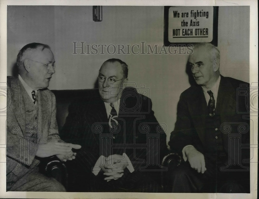 1942 AFL pres. William Green, Don Nelson, Philip Murray, CIO pres. - Historic Images