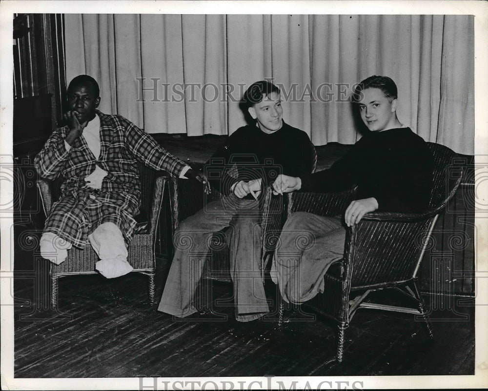 1941 Press Photo St John, Canada, Michael Johnson,Fred Farrell,Frank Cooper - Historic Images