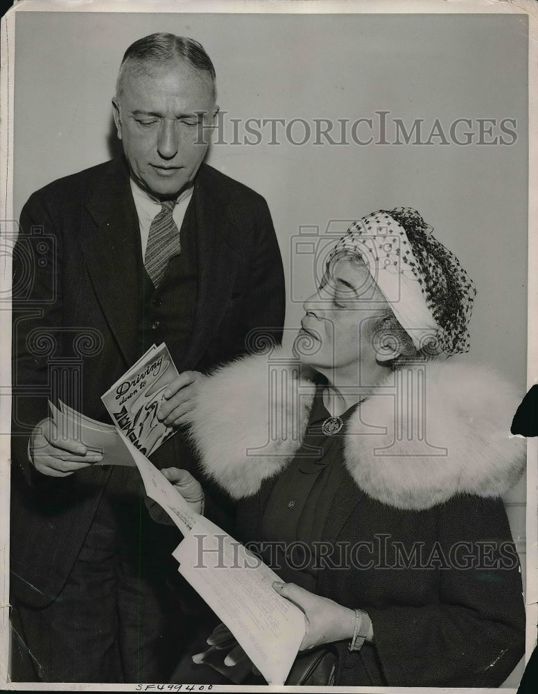 1939 Press Photo Mrs. Ruth Bryan Owen Rhode Minister To Denmark & Bruce Macname - Historic Images