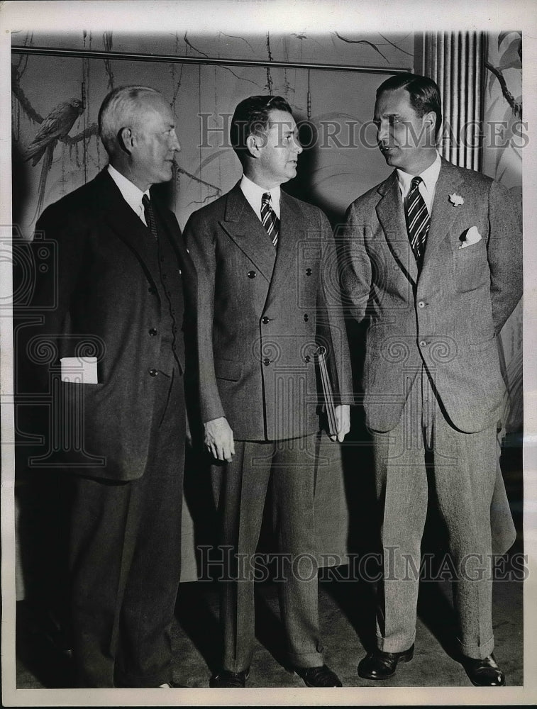 1934 Press Photo John Jackson and Herbert Jaquee Prescott Bush at the USGA. - Historic Images