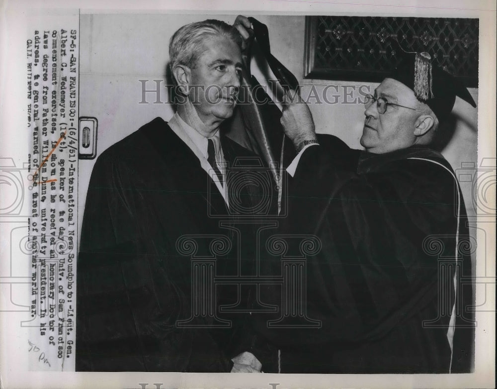 1951 Press Photo Lieut. Gen. Albert C. Wedemeyer Speaker Of The Day At Univ.-Historic Images