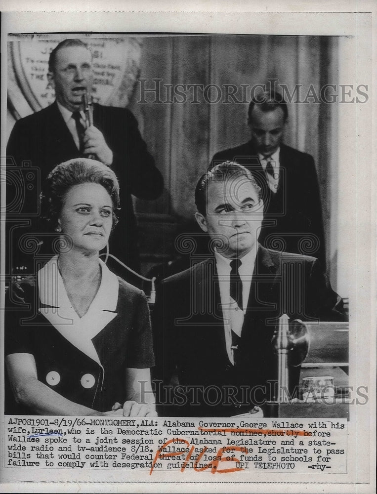 1966 Press Photo Ala Gov. George Wallace & wife Lurlean at Ala. legislature - Historic Images
