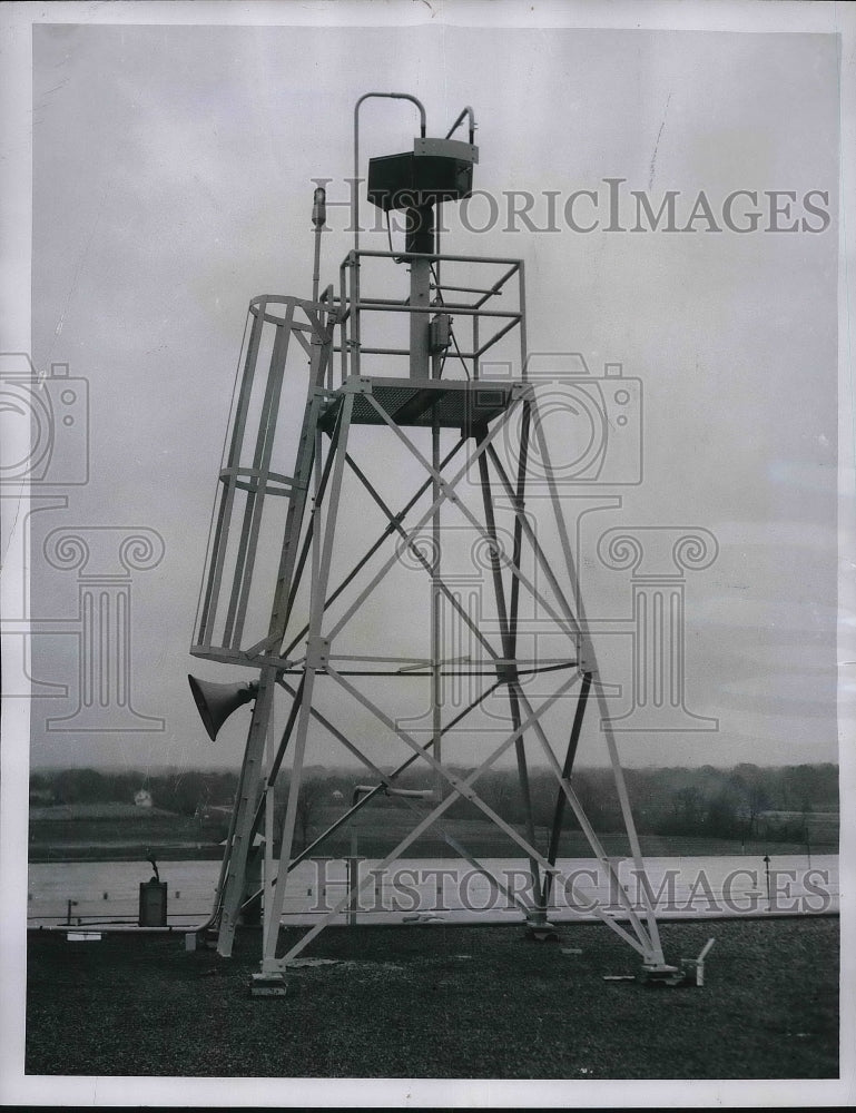 1955 Press Photo Cadillac Tank Plant Cleveland - Historic Images