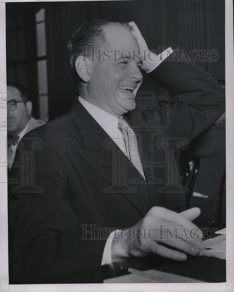 1951 Press Photo Donald Dawson, presidential aide in D.C. - Historic Images