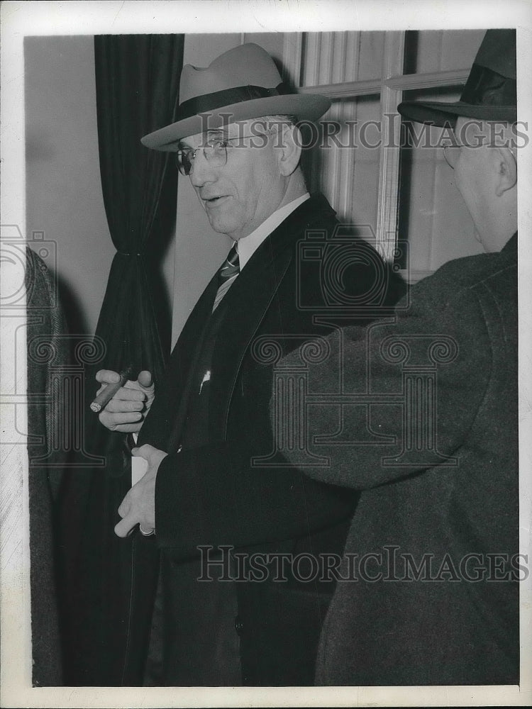 1943 Press Photo House Representative John W McCormack Massachusetts - Historic Images