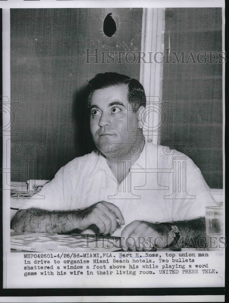 1956 Press Photo Bert H Ross Miami Beach Hotel Businessman - Historic Images